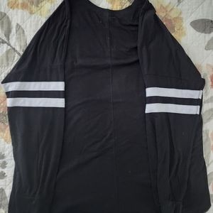 Long sleeve size 1 black "Sundays are for football" tee